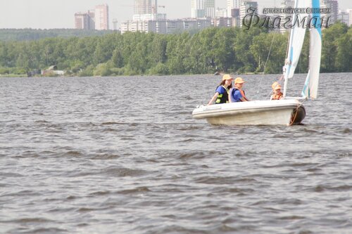 Фоторепортаж с парусной практики флотилии Флагман, прошедшей в июне 2017 года.